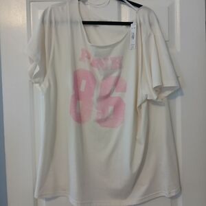 PINK Victoria's Secret Cream Tee with Pink Print